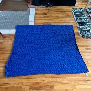 Simons | Cobalt Blue Knit Throw Blanket